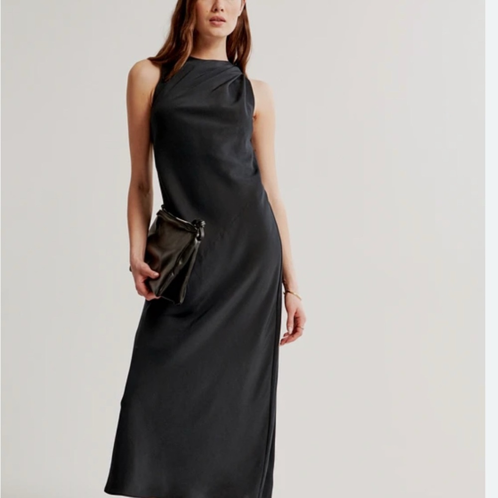 NWT XL petite Abercrombie & Fitch black High-Neck Column Midi Dress